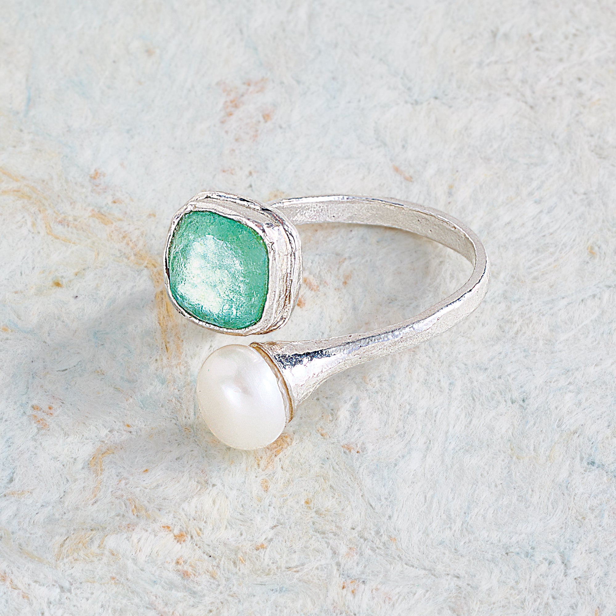 Roman Glass Radiance Petite Ring With Freshwater Pearl