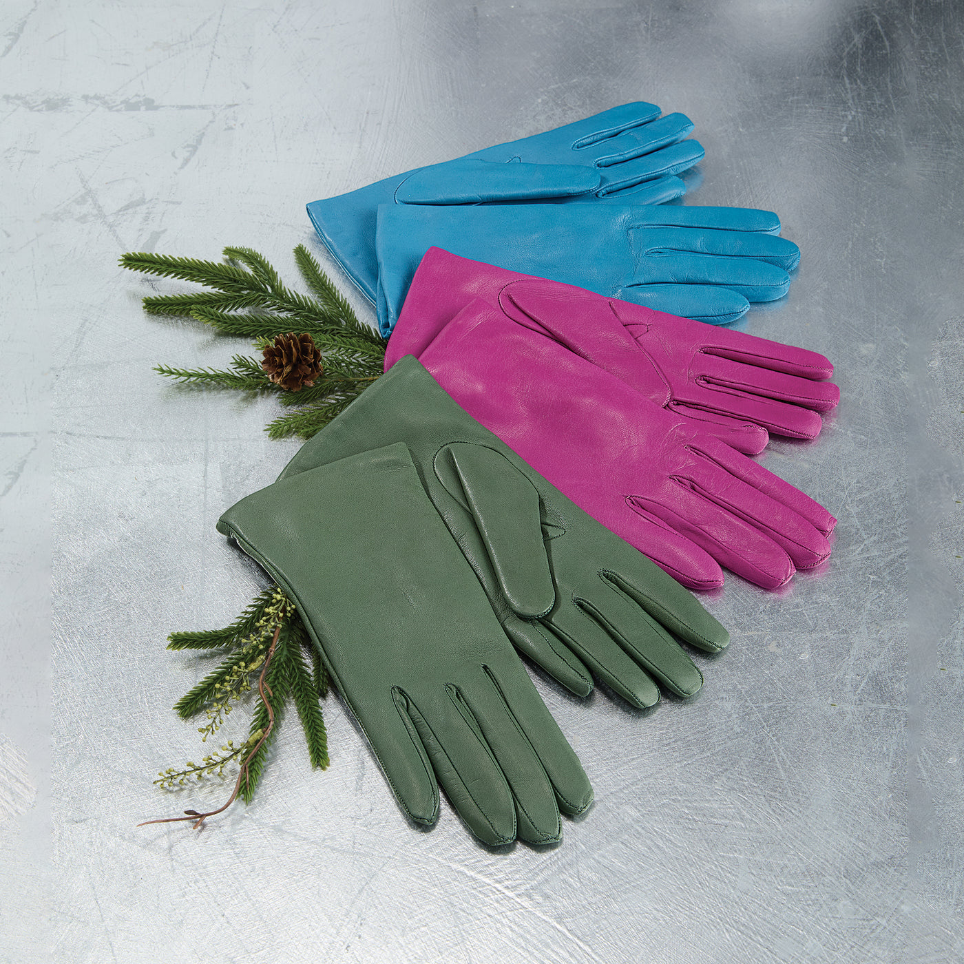 Cashmere Lined Aqua Leather Gloves