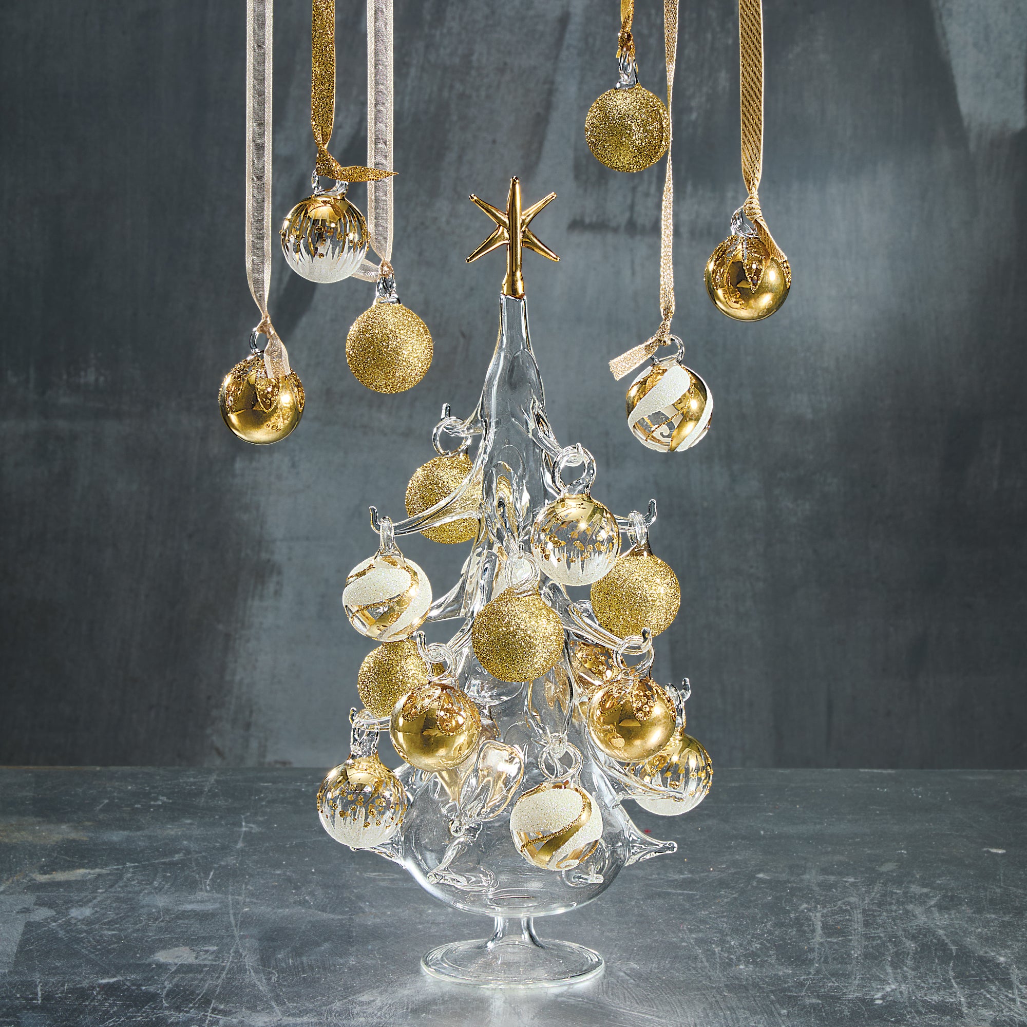 Hand-Blown Venetian Glass Bianco E Oro Ornaments Set Of 14