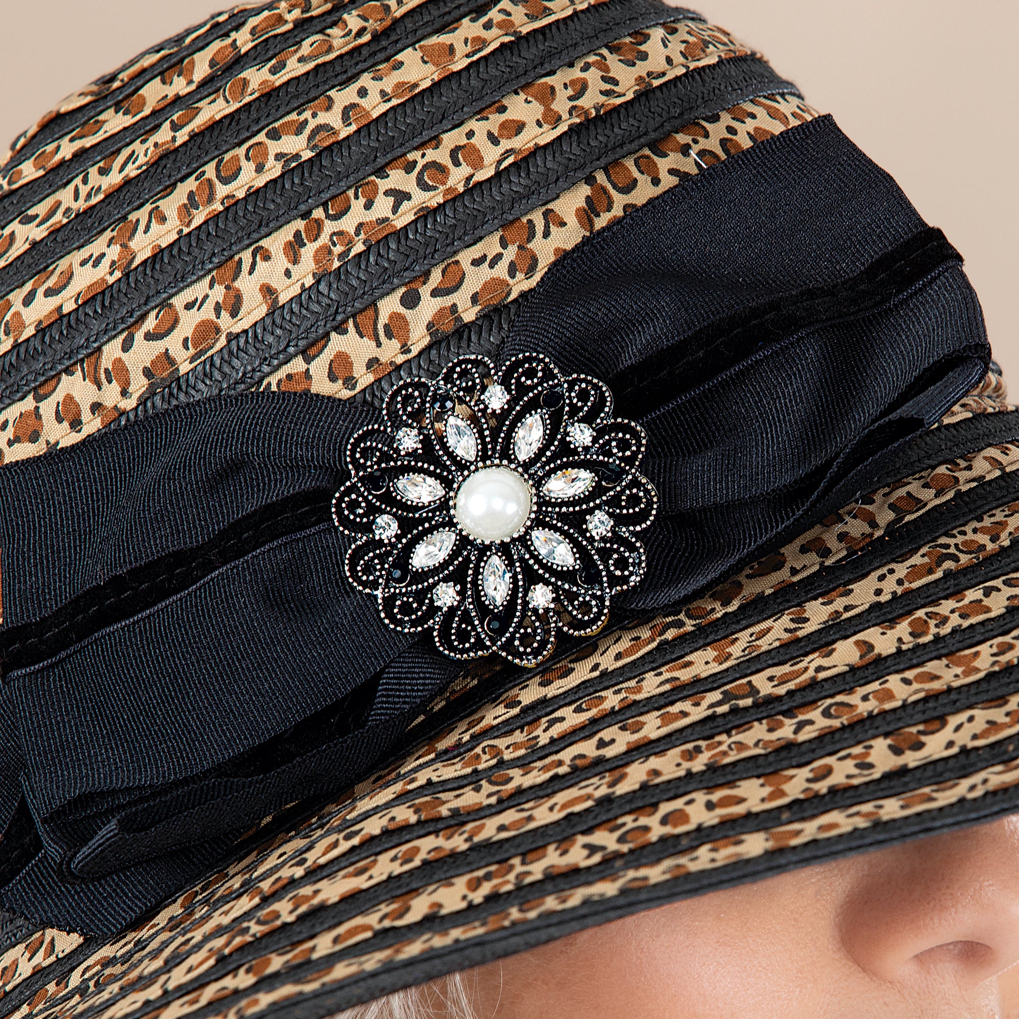 Bedelia Two-Toned Leopard Print Sun Hat