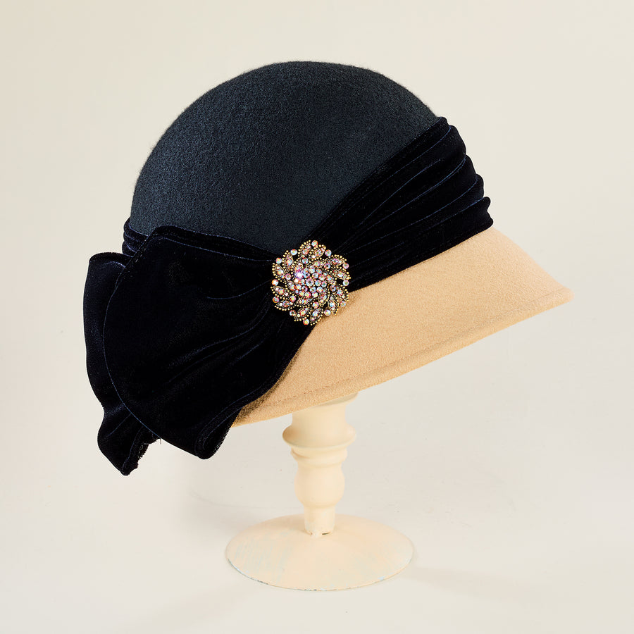 Zelda Two-Toned Black Cloche