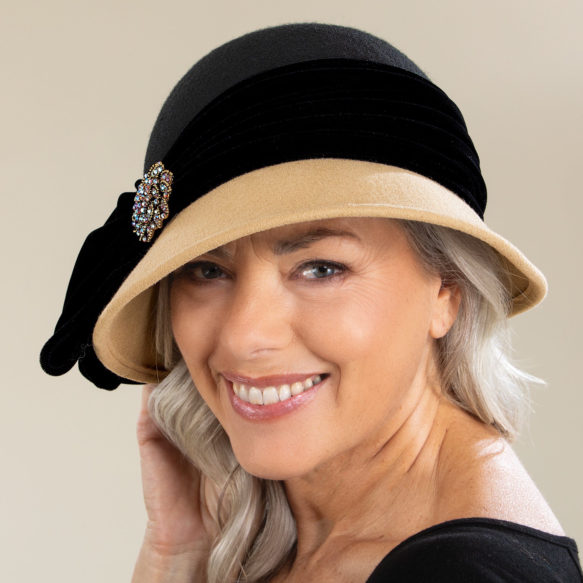 Zelda Two-Toned Black Cloche