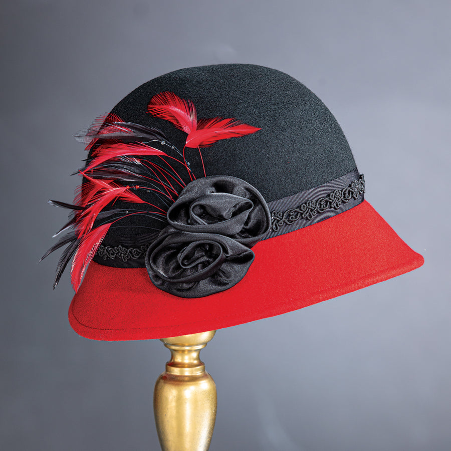 Farah Black & Red Wool Cloche