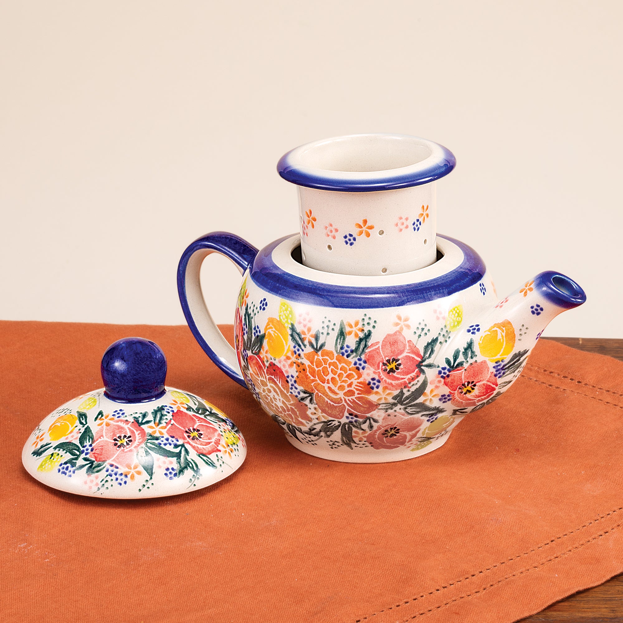 Polish Pottery Beauty In Bloom Tea Pot With Strainer