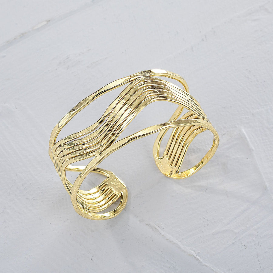 The Gold Standard Wavy Cuff