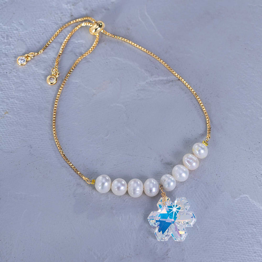 Sparkling Crystal Snowflake Bracelet