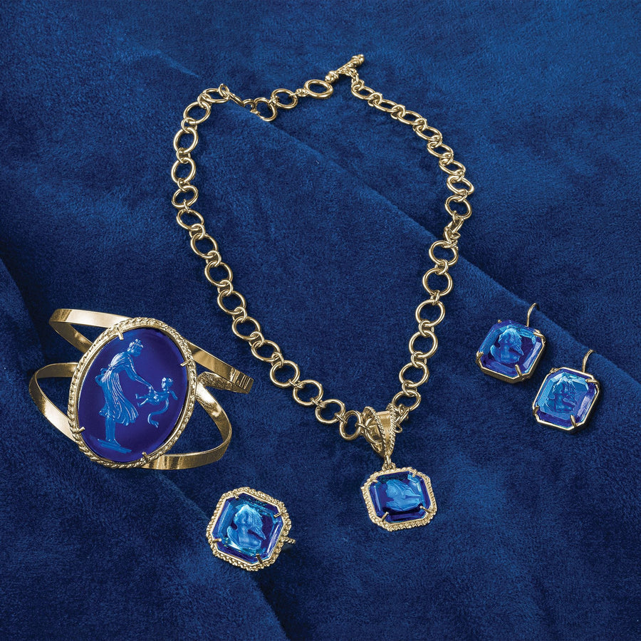 Breathtaking In Blue Murano Glass Intaglio Ring
