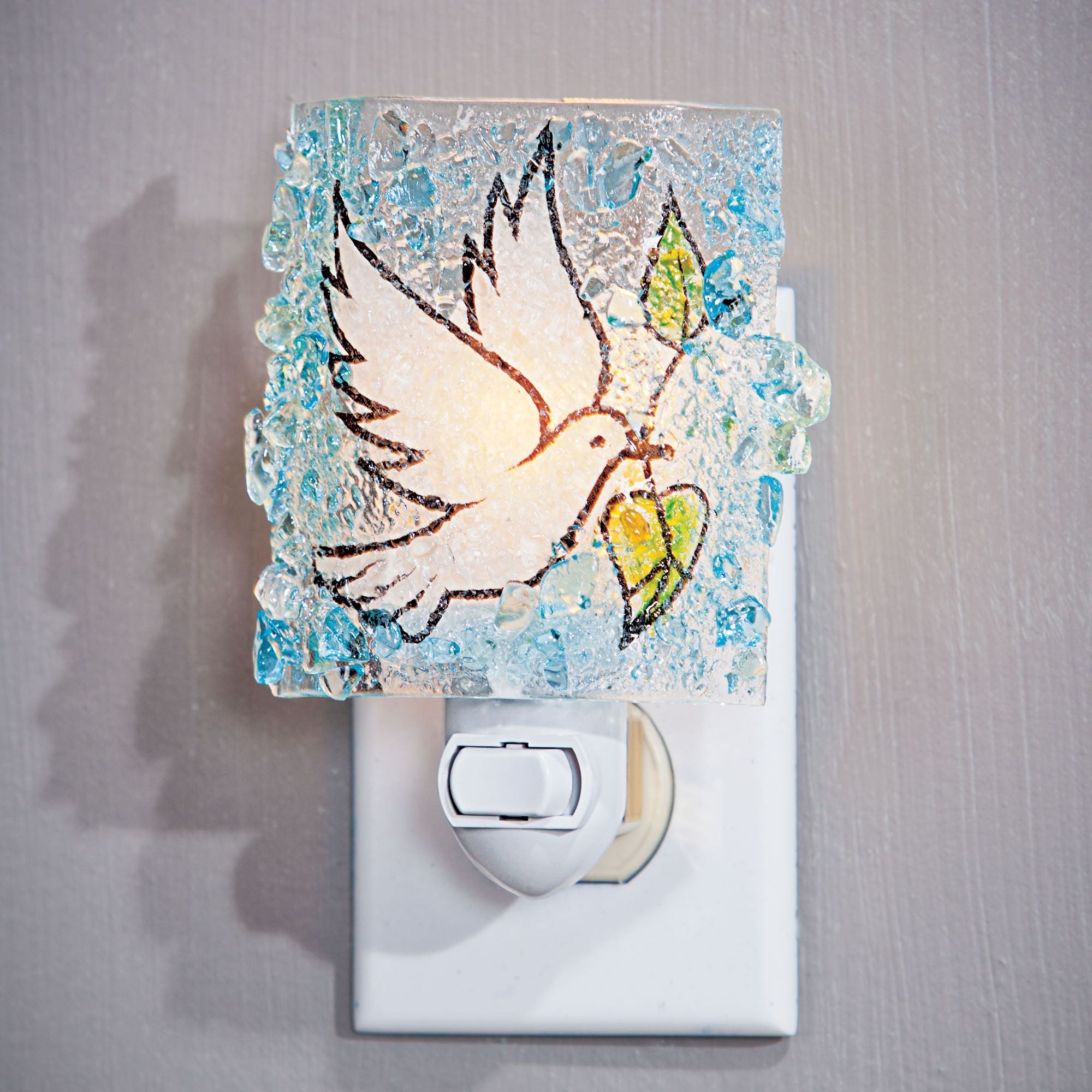 Recycled Glass Cardinal Nightlight outlet