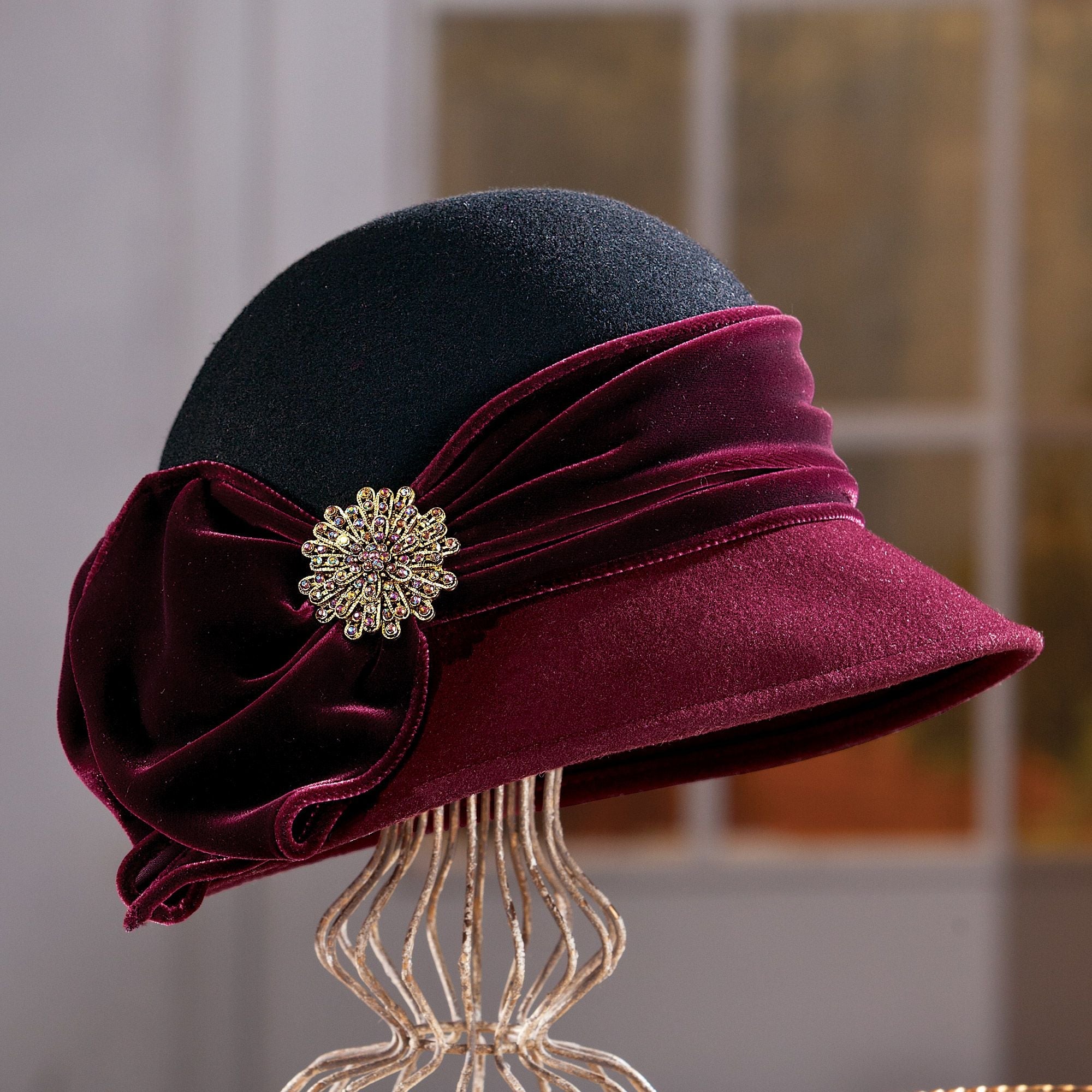 2024 Red Wool Cloche